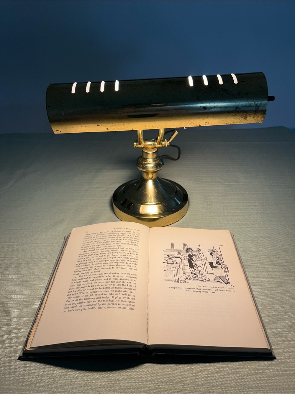 MCM Brass Piano/Desk Bankers Lamp - Polished Gold Finish H 11 in Diameter 6 in - Picture 9 of 9